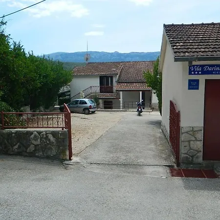 Apartament And Darinka *