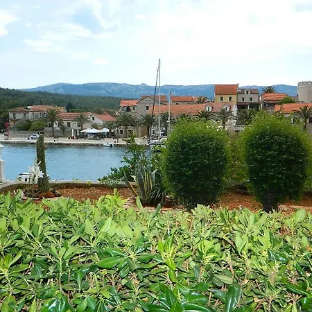 Apartament And Darinka *